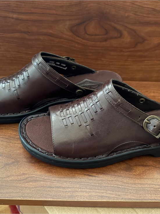 Clarks Shoes - Clarks Women’s size 10 Dark Brown Leather Slide Sandals with Buckle NIB